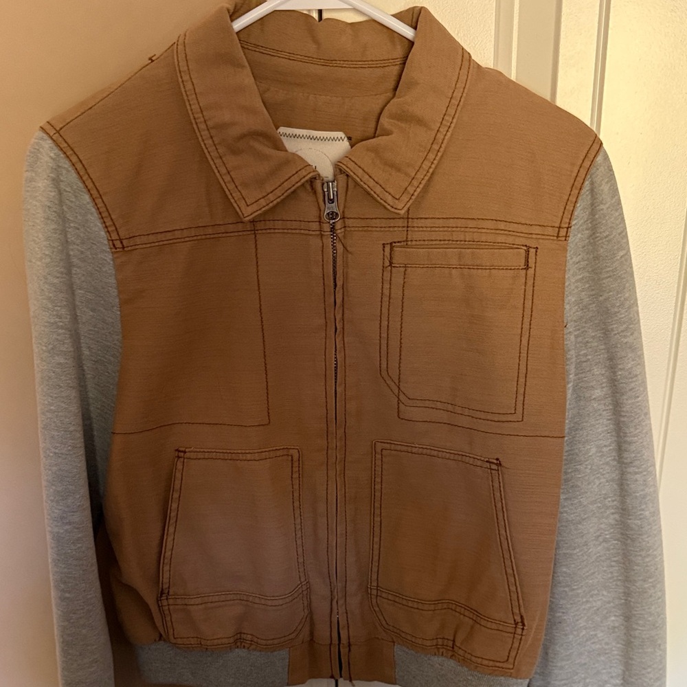 Women’s Brown and Gray Jacket